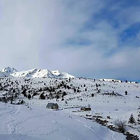 Du Cote De Chez Paule, Avec Entree Independante Et Salle D'eau Privative B&B